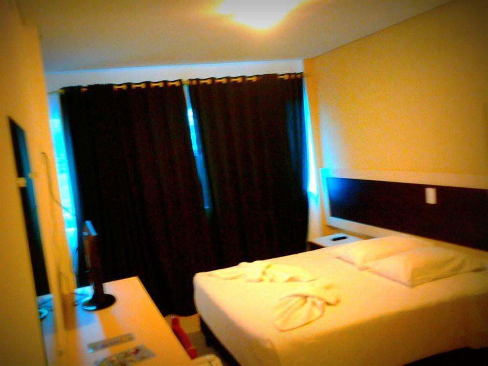 Hotel Cascata Das Pedras Foz do Iguacu Bagian luar foto